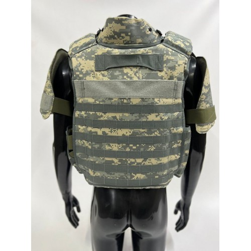 Военный бронежилет пиксельный с плитами в Ачинске